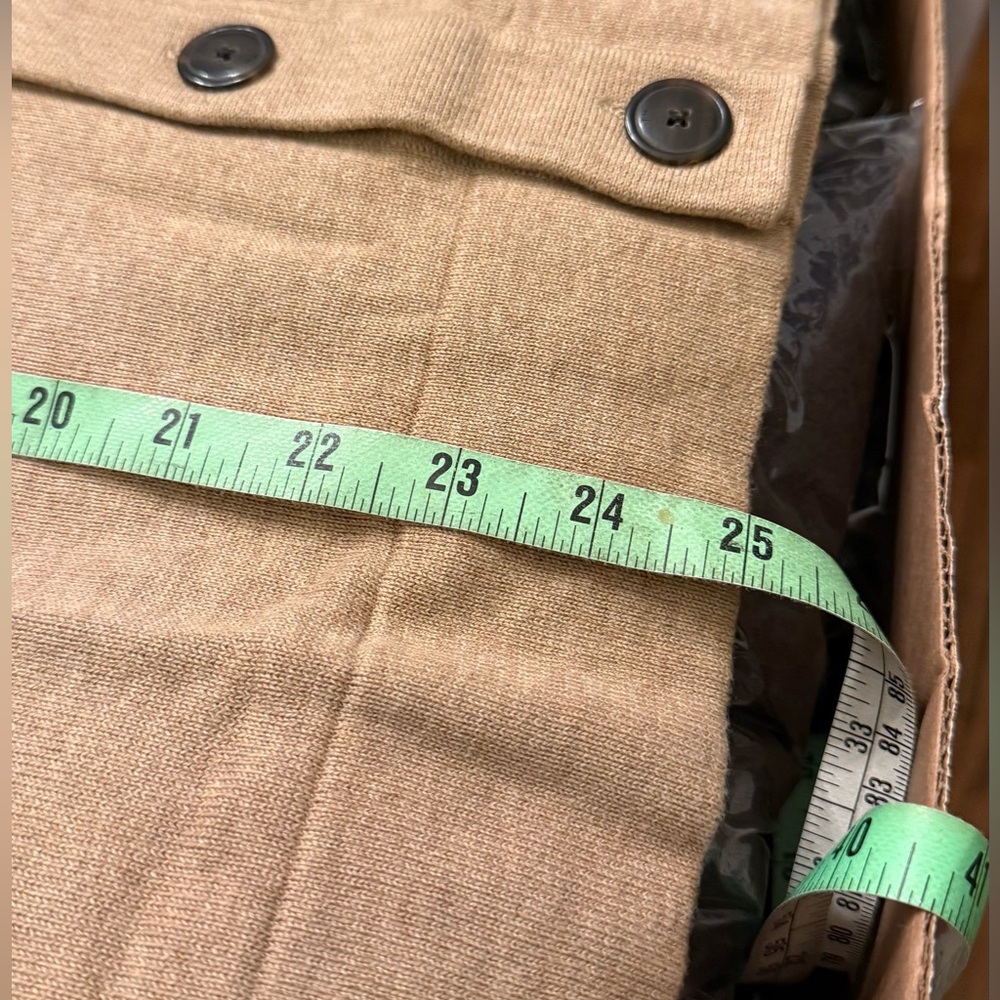 Tommy Hilfiger Men V-Neck Cardigan - Picture 10 of 10